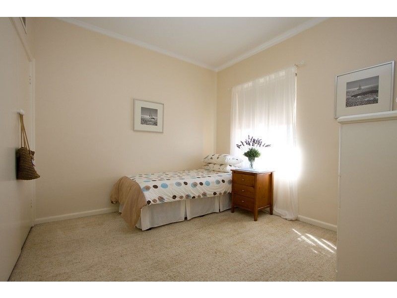 5/1 Raymond Grove, Glenelg SA 5045