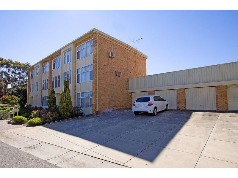 5/1 Raymond Grove, Glenelg SA 5045