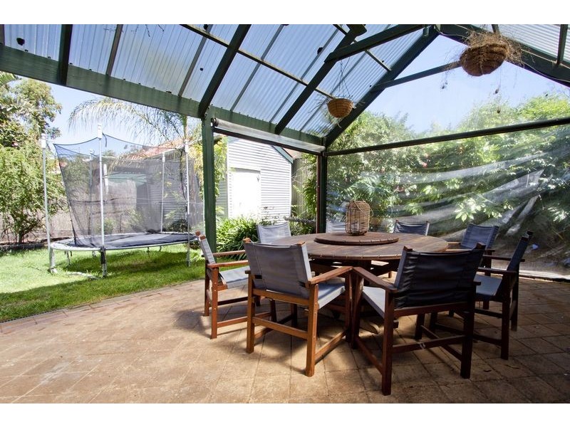 69 Avenue Road, Cumberland Park SA 5041