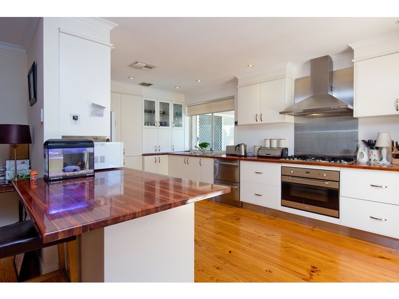 218 Trimmer Parade, Grange SA 5022