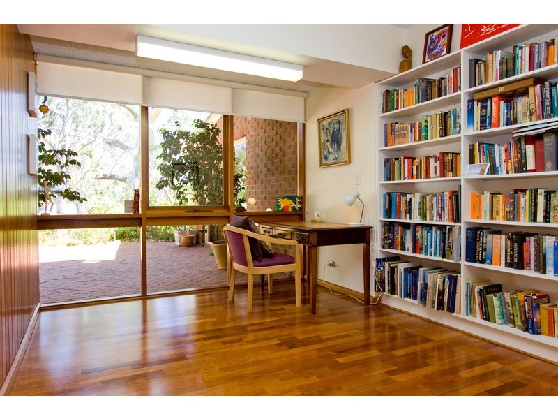 23 Grevillea Crescent, Stonyfell SA 5066