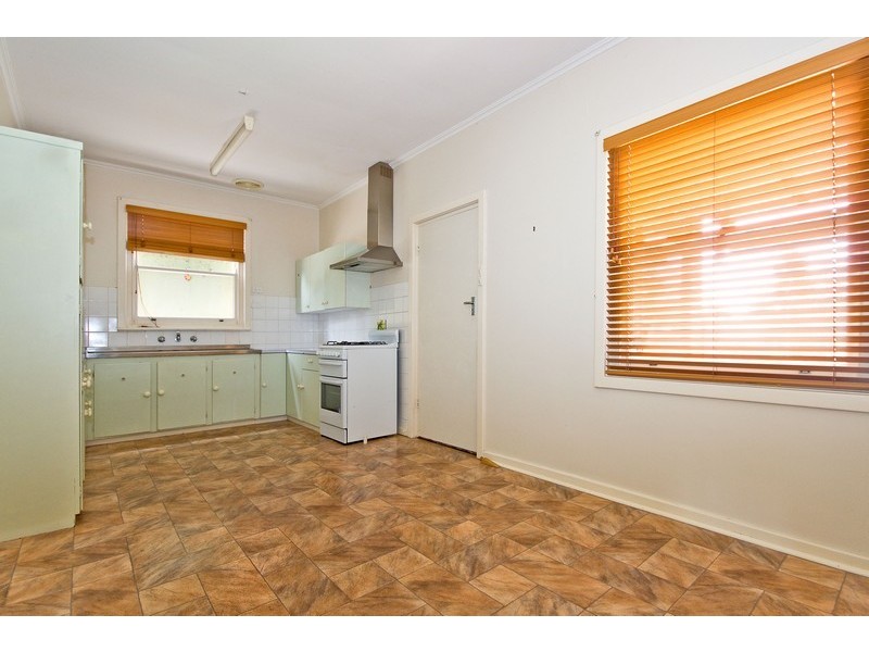 13 Yandra Street, Vale Park SA 5081