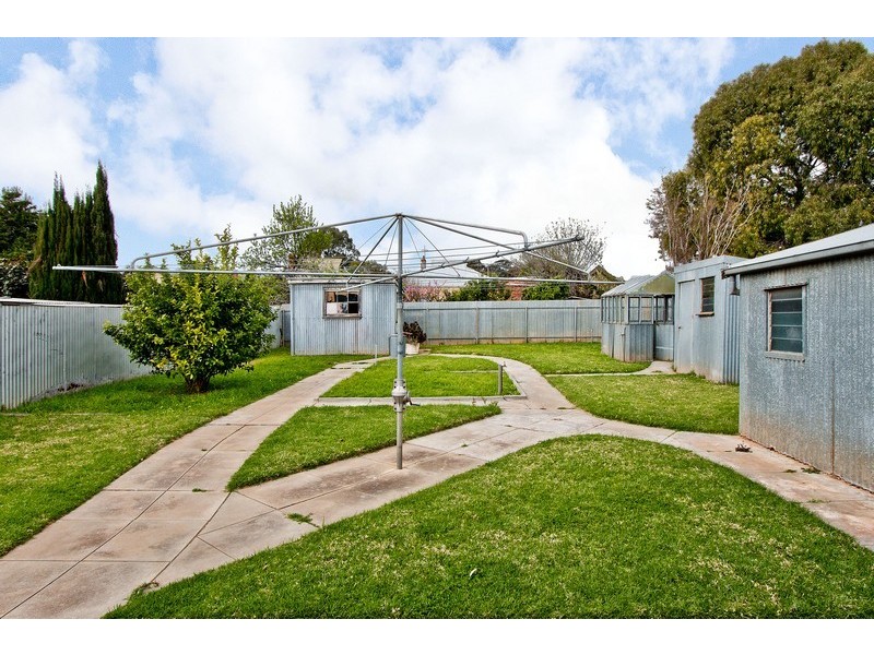 12 Fort Avenue, Kensington Gardens SA 5068