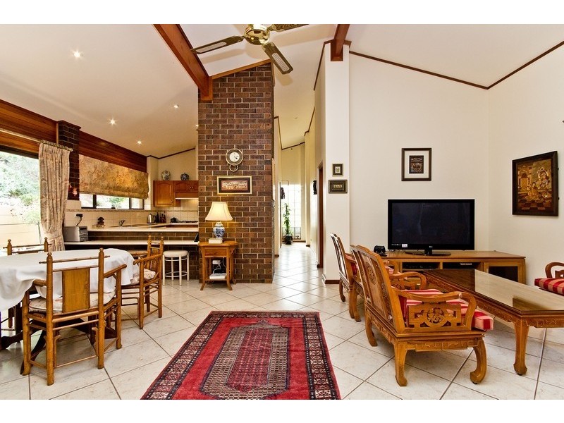 33 Traminer Way, Auldana SA 5072