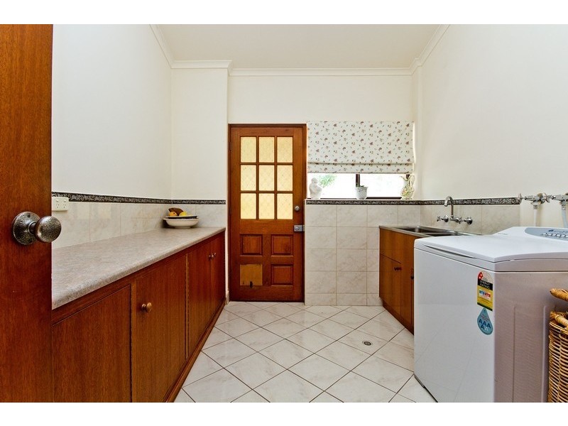 33 Traminer Way, Auldana SA 5072