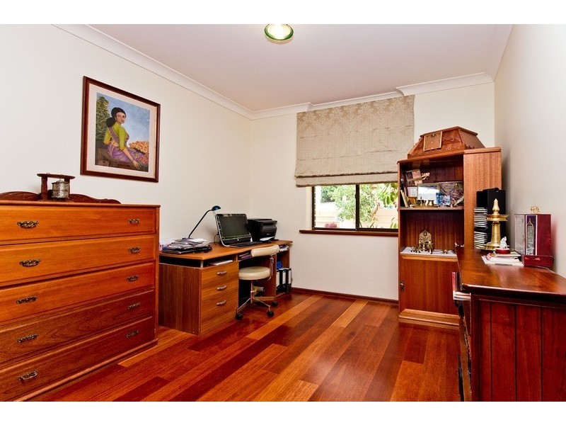 33 Traminer Way, Auldana SA 5072