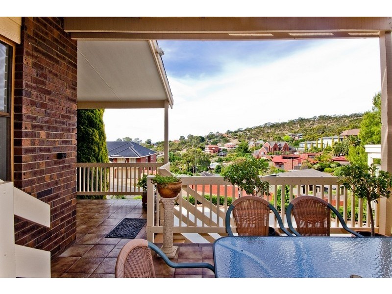 33 Traminer Way, Auldana SA 5072