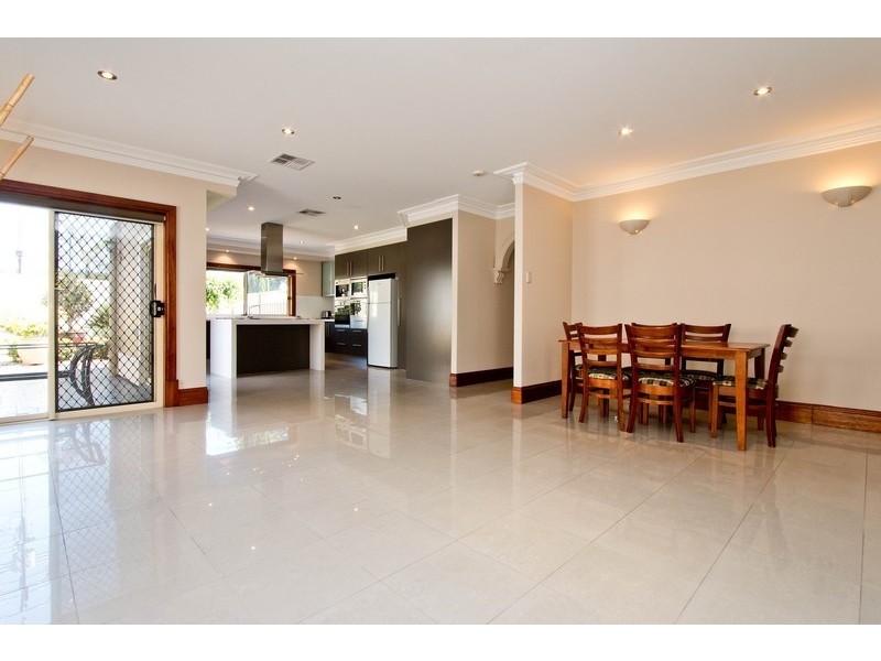 1/102 CROSS ROAD, Highgate SA 5063