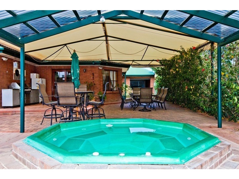 269 Lower Athelstone Road, Athelstone SA 5076