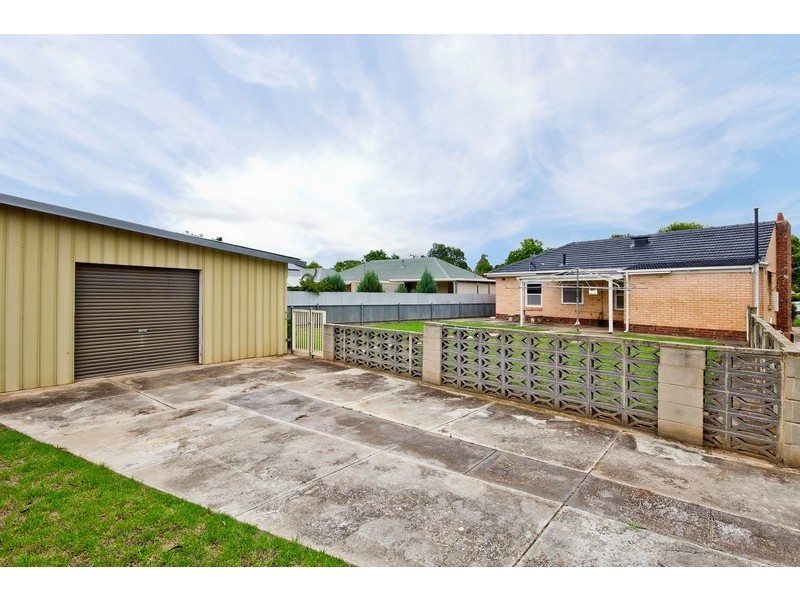 61 Harris Road, Vale Park SA 5081