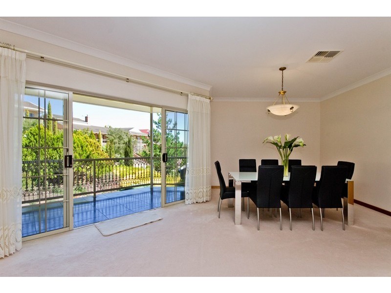 16 Traminer Way, Auldana SA 5072