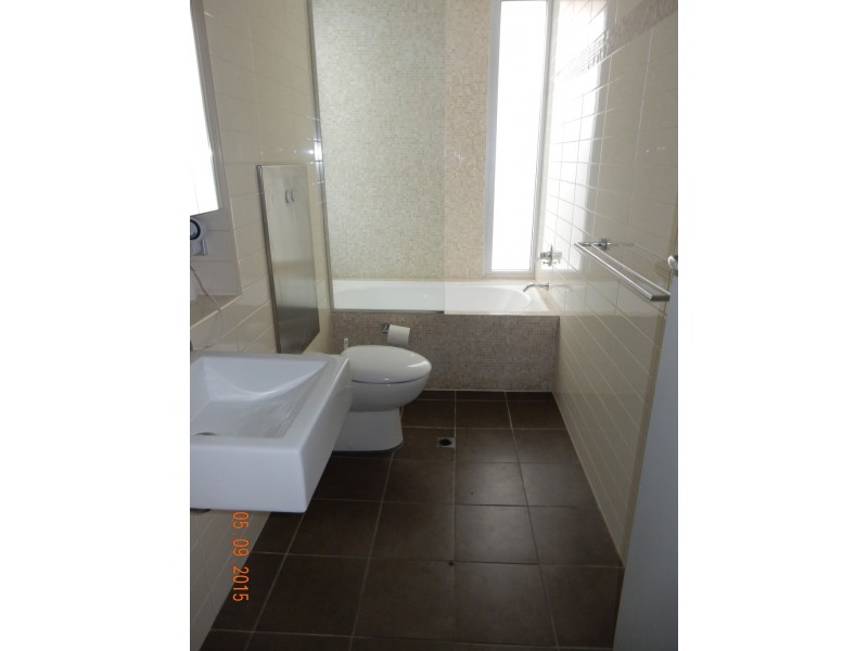 1/100 Seaview Road, West Beach SA 5024