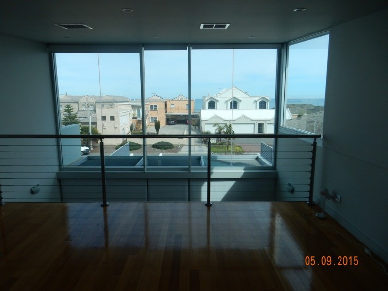 1/100 Seaview Road, West Beach SA 5024