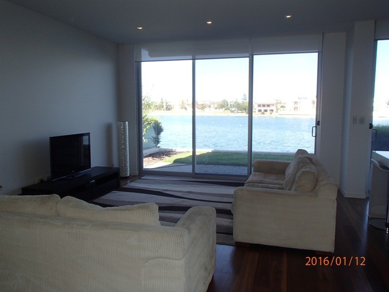 31 Beeston Way, West Lakes SA 5021