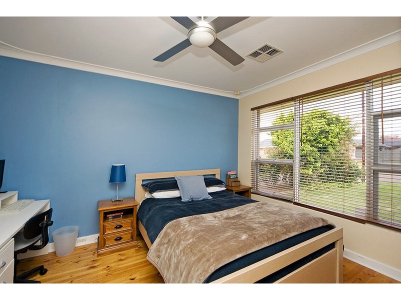 10 Winston Crescent, West Beach SA 5024