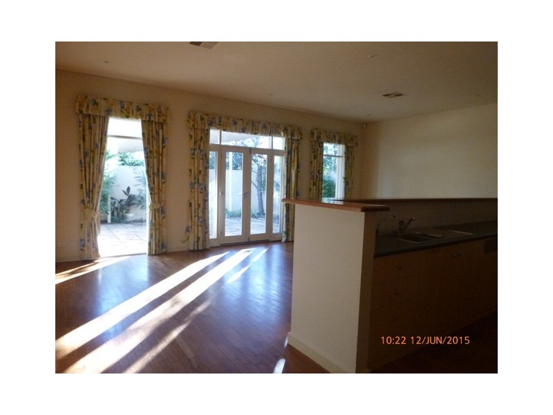 8 White Avenue, Fullarton SA 5063
