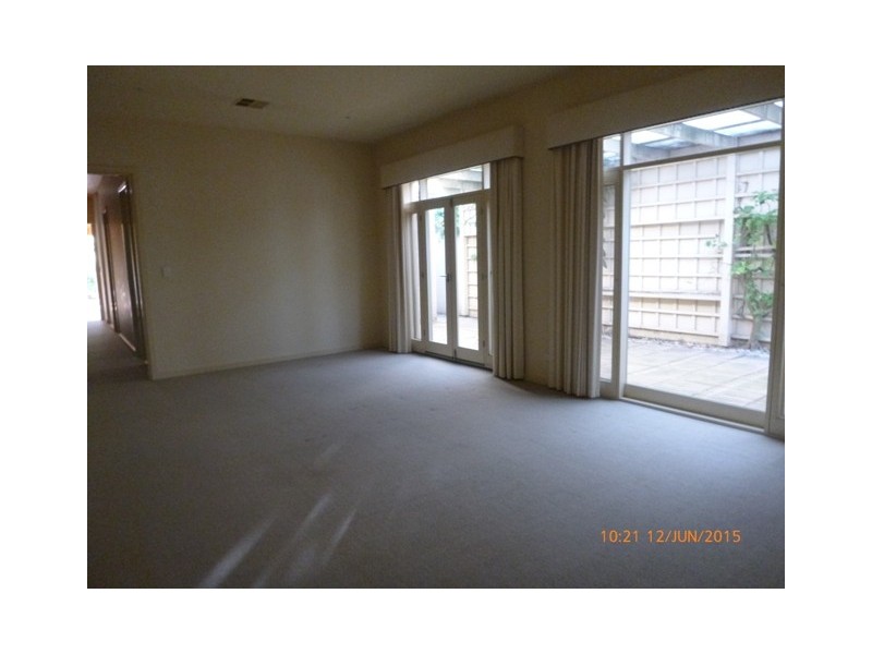 8 White Avenue, Fullarton SA 5063