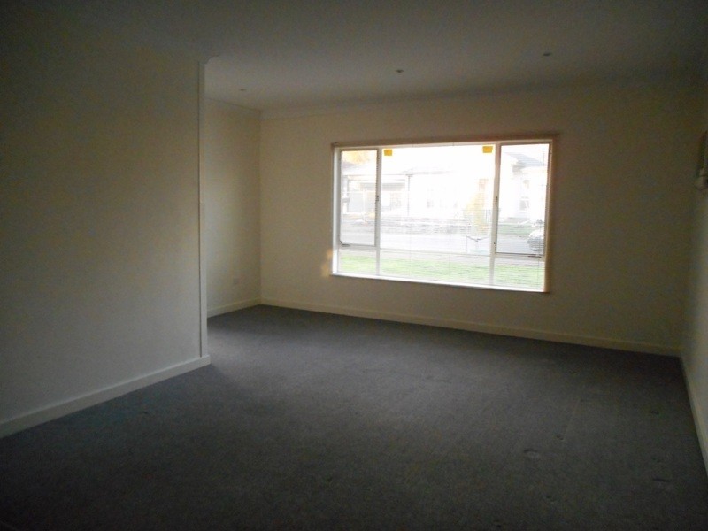 6 Orchard Grove, Newton SA 5074