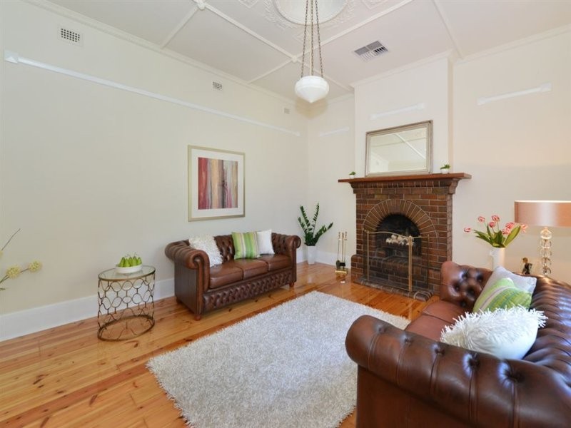 34 Wilson Terrace, Glenelg SA 5045