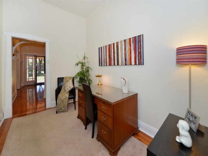 34 Wilson Terrace, Glenelg SA 5045