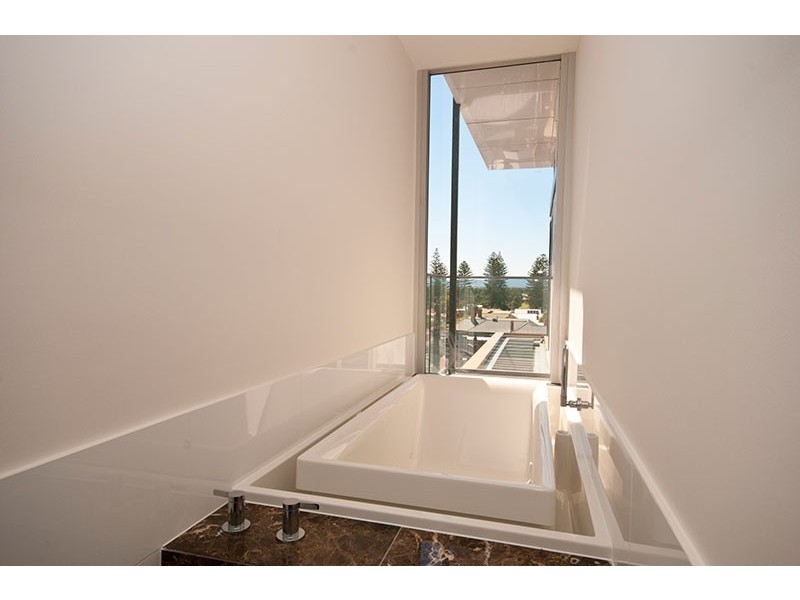 122/344 Seaview Road, Henley Beach SA 5022