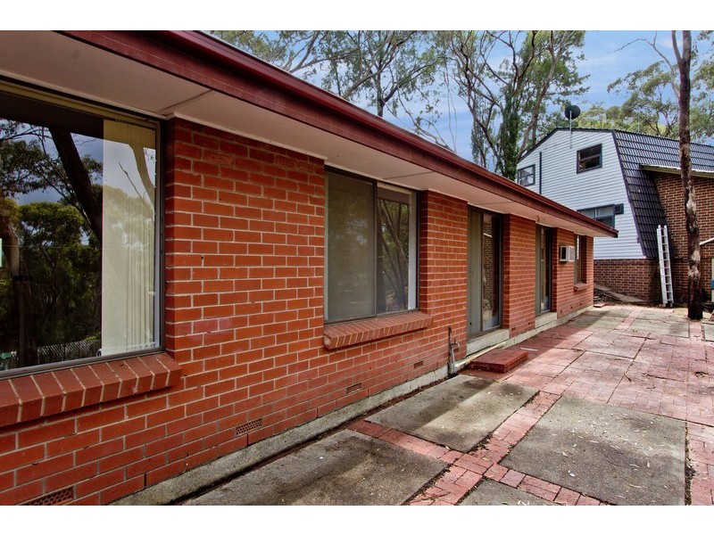 18 Orleana Street, Flagstaff Hill SA 5159