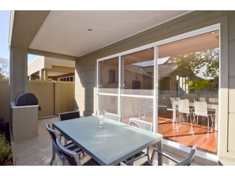 22 Hexham Avenue, Myrtle Bank SA 5064