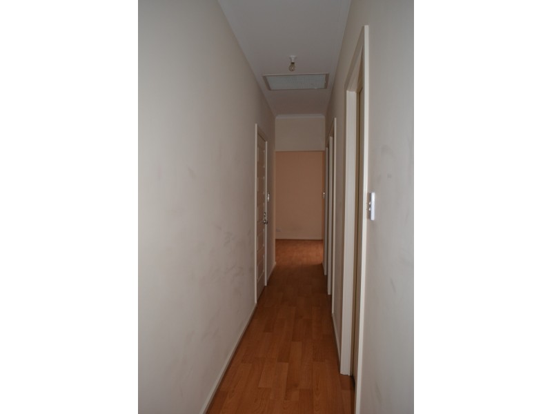 24 Melrose Avenue, Clearview SA 5085