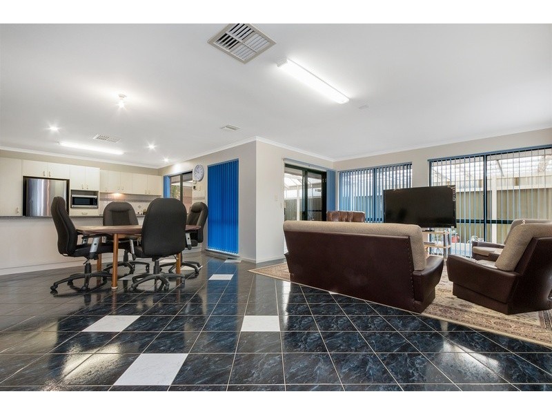 12 Columbia Street, Paralowie SA 5108