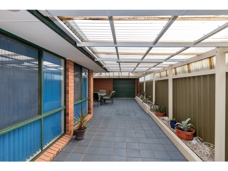 12 Columbia Street, Paralowie SA 5108