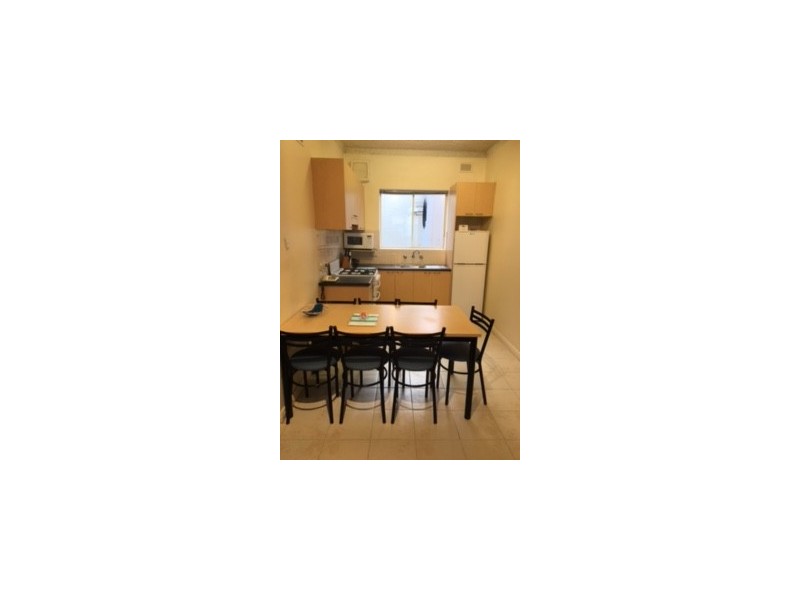 2/33 North Esplanade, Glenelg North SA 5045