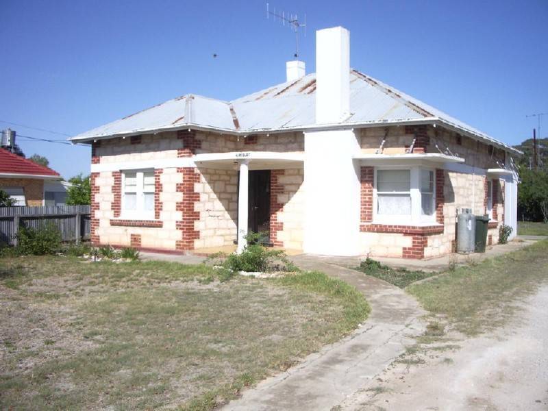 11 Tatiara Tce, Bordertown SA 5268