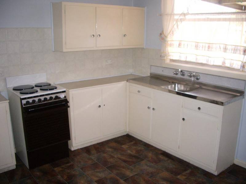 12 Buik Street, Bordertown SA 5268