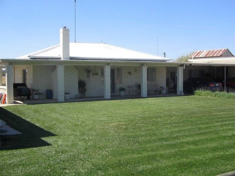 18 Riddock Hwy, Padthaway SA 5271