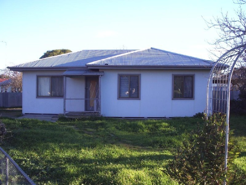 11 Patterson Street, Bordertown SA 5268