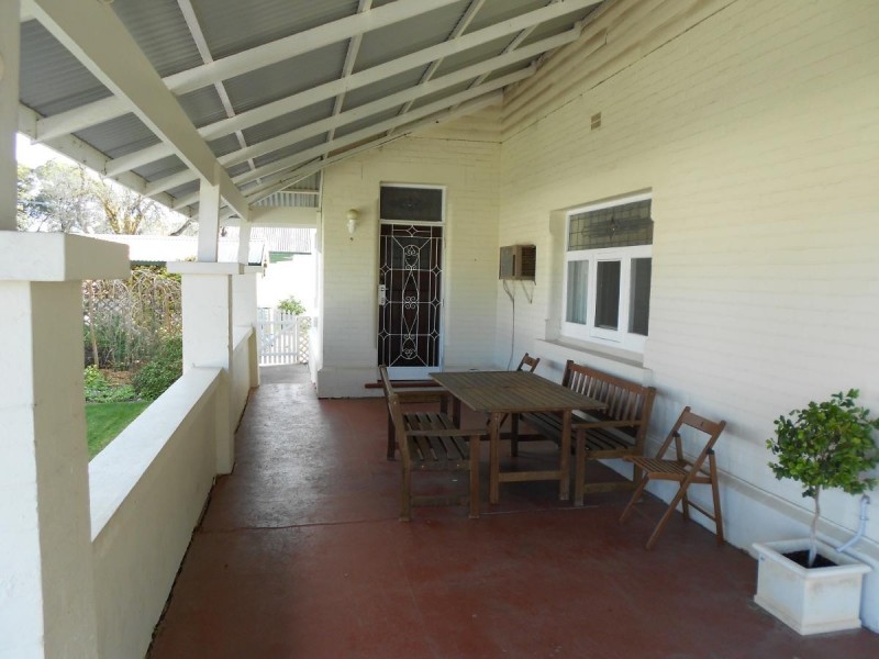 81 West Terrace, Bordertown SA 5268