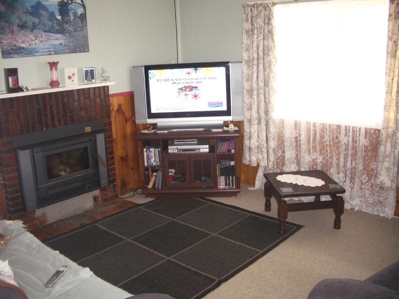 18 Riddock Hwy, Padthaway SA 5271