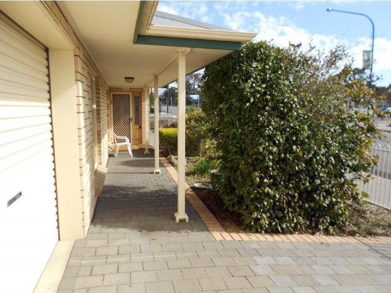 120 West Terrace, Bordertown SA 5268