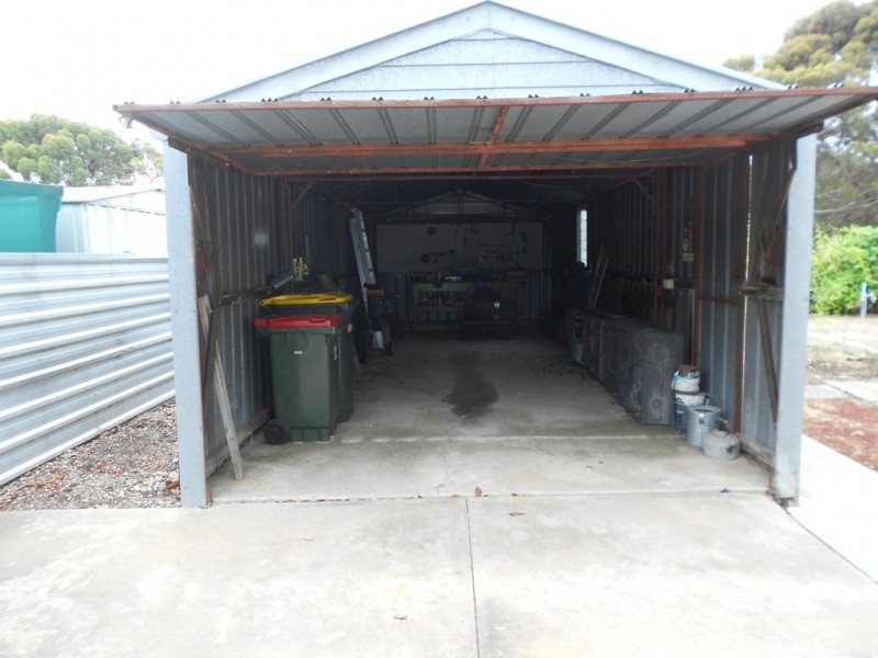 24 Salom Street, Bordertown SA 5268
