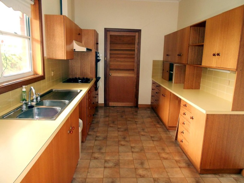 37 DeCourcey Street, Bordertown SA 5268