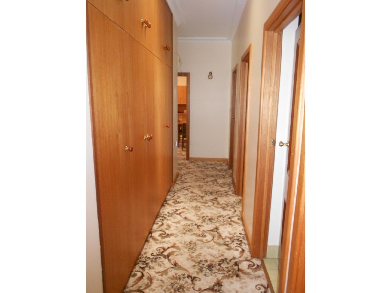 37 DeCourcey Street, Bordertown SA 5268