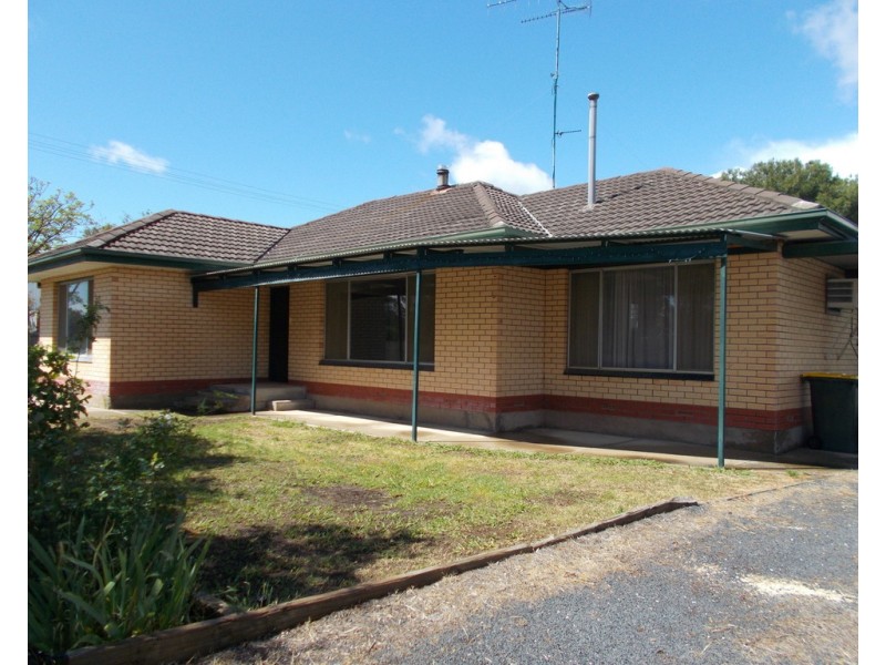 12 Oliver Street, Bordertown SA 5268