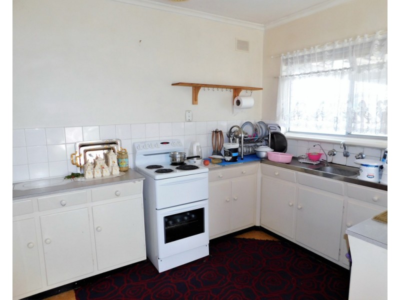 12 Oliver Street, Bordertown SA 5268