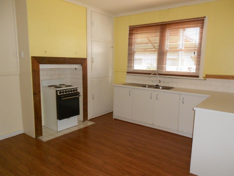 19 Fourth Street, Bordertown SA 5268