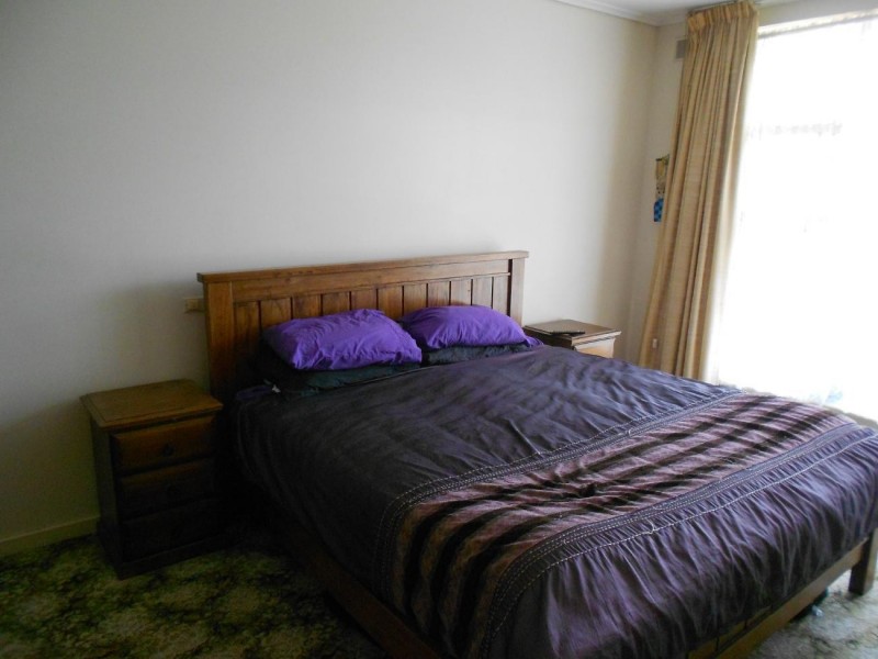 24 Albert Parade, Bordertown SA 5268