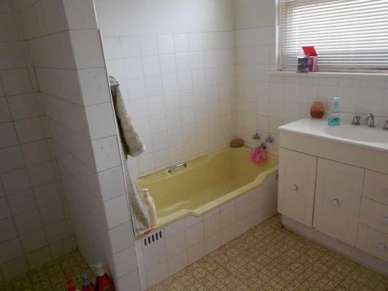 24 Albert Parade, Bordertown SA 5268