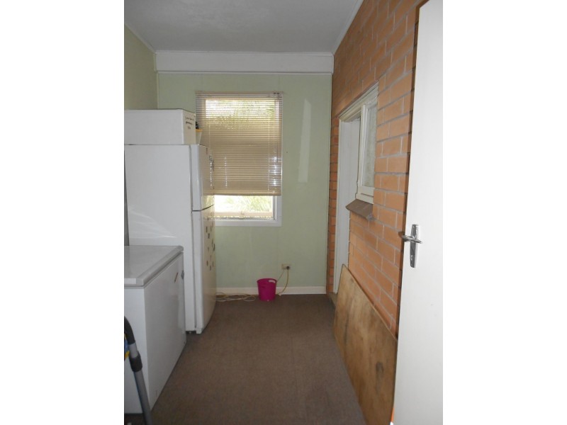 24 Albert Parade, Bordertown SA 5268