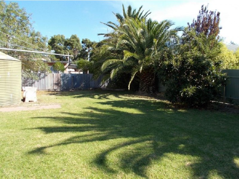 79 McLeod Street, Bordertown SA 5268