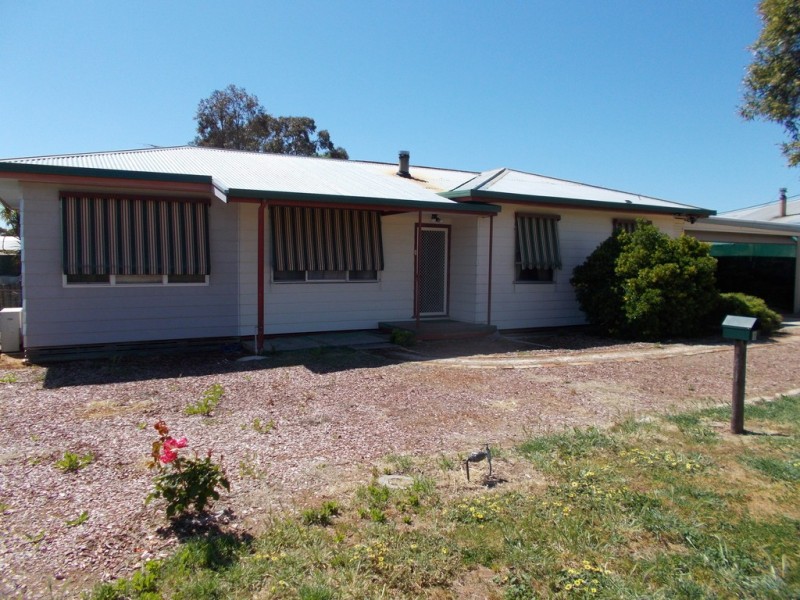 6 Philip Avenue, Bordertown SA 5268
