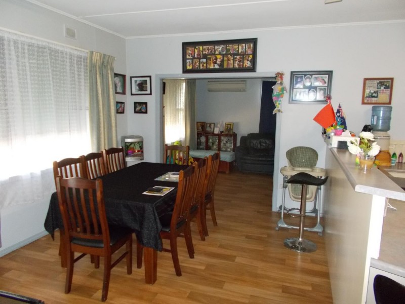 6 Philip Avenue, Bordertown SA 5268
